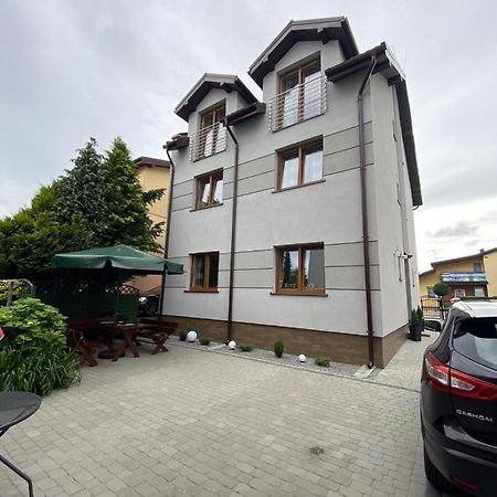 Pokoje Goscinne „Ikar” Ustronie Morskie Exterior photo
